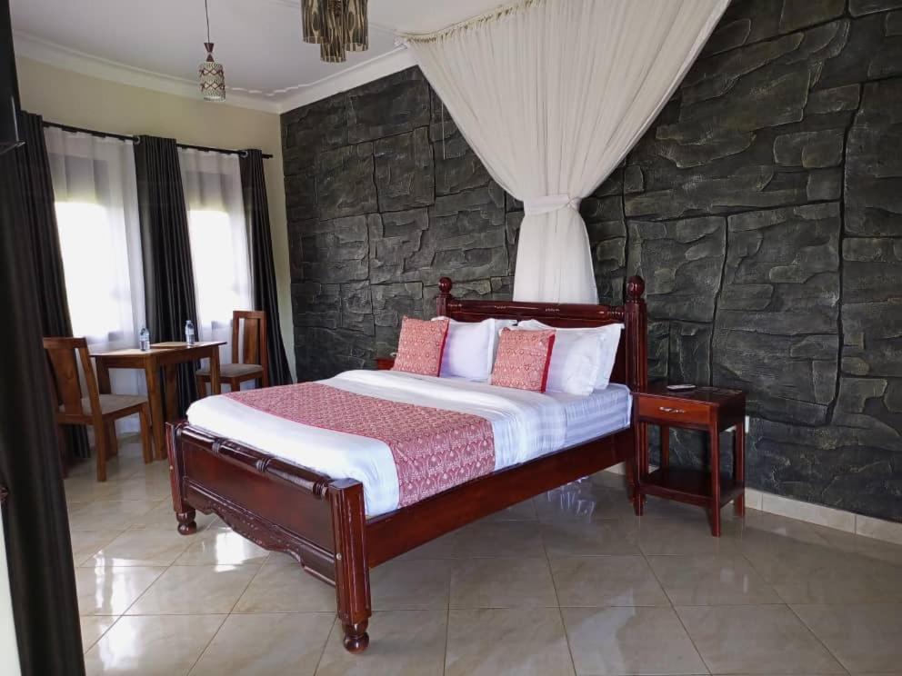 Nile Bridge Cottages Jinja Exteriér fotografie