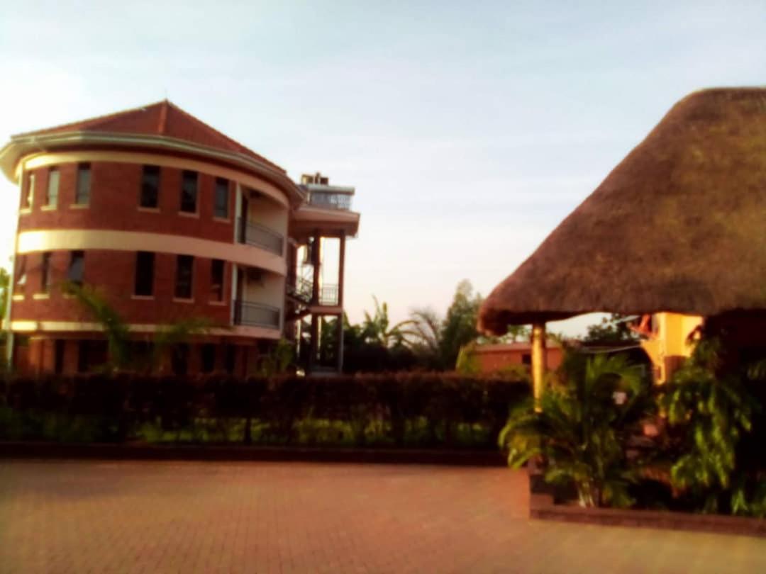 Nile Bridge Cottages Jinja Exteriér fotografie